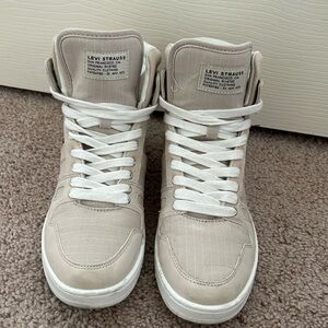 Levi’s High Too Women’s Shoe